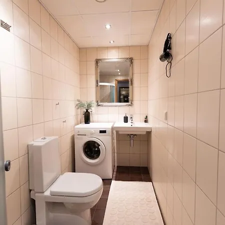 Modern & Cozy Place In The Very Heart Of Tallinn Exterior photo