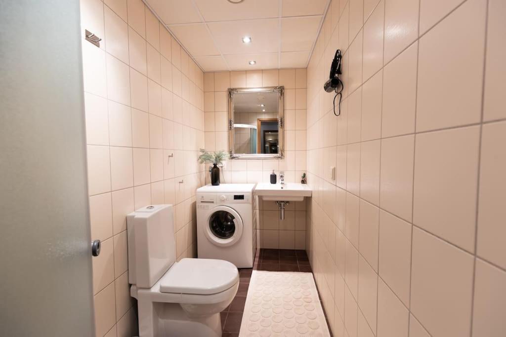 Modern & Cozy Place In The Very Heart Of Íbúð Tallinn